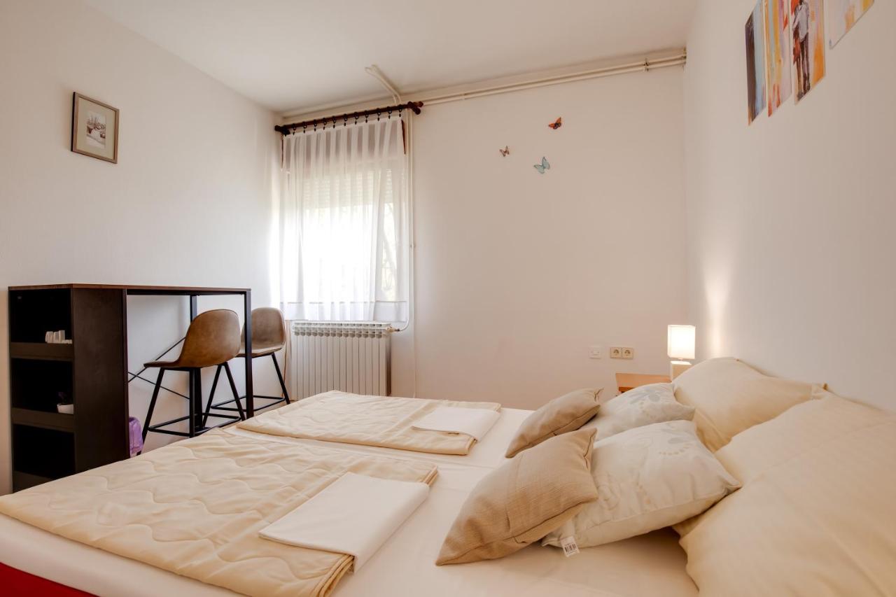 Rooms Marijana Obrovac Slunj Exteriér fotografie