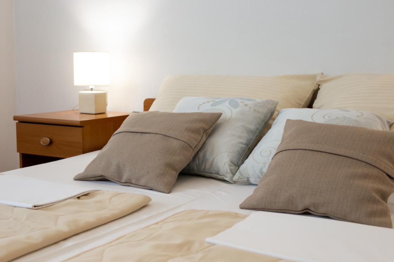 Rooms Marijana Obrovac Slunj Exteriér fotografie
