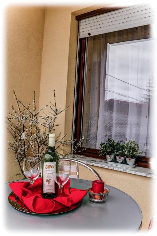 Rooms Marijana Obrovac Slunj Pokoj fotografie